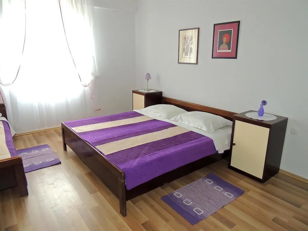 מאלינסקה Apartments Nikolina